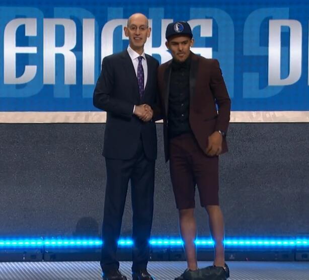 本赛季5大联赛场均拿分榜：拜仁2.8分领跑，皇马第2阿森纳第3（五大联赛本季场均积分榜：拜仁以2.8分领衔，皇马第二、阿森纳第三）