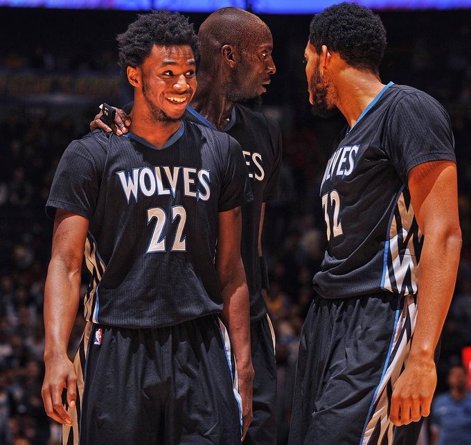 “科学+体育”碰撞出创新火花，光明科学城赛艇挑战赛太燃了（科学遇见体育，激发创新火花——光明科学城赛艇挑战赛燃爆全场）