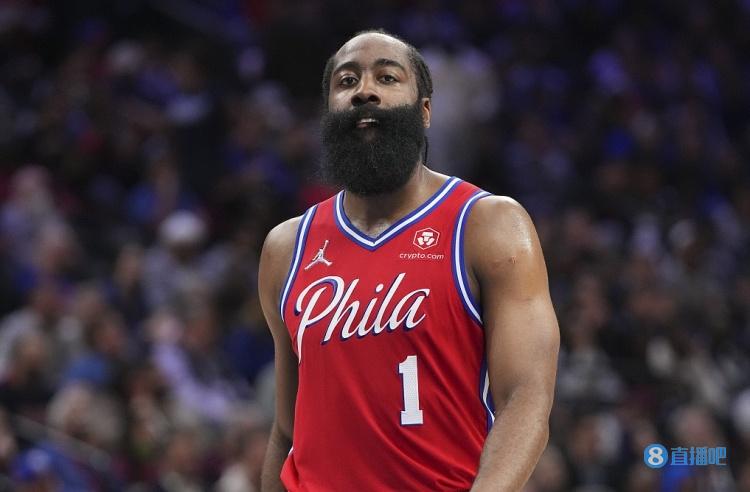 波利塔诺：世界杯资格赛必须全力以赴；最近在俱乐部很费体力（波利塔诺：世预赛必须拼尽全力，近期在俱乐部体能消耗巨大）