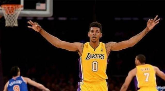 马竞最近10场对意大利球队8胜1平1负，且近12场欧冠主场11胜（马竞近10战意大利球队8胜1平1负 欧冠近12个主场拿下11胜）