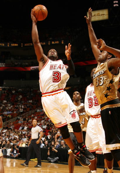 NBA：太阳击败篮网 杜兰特砍下全场最高分（太阳力克篮网 杜兰特轰下全场最高分）